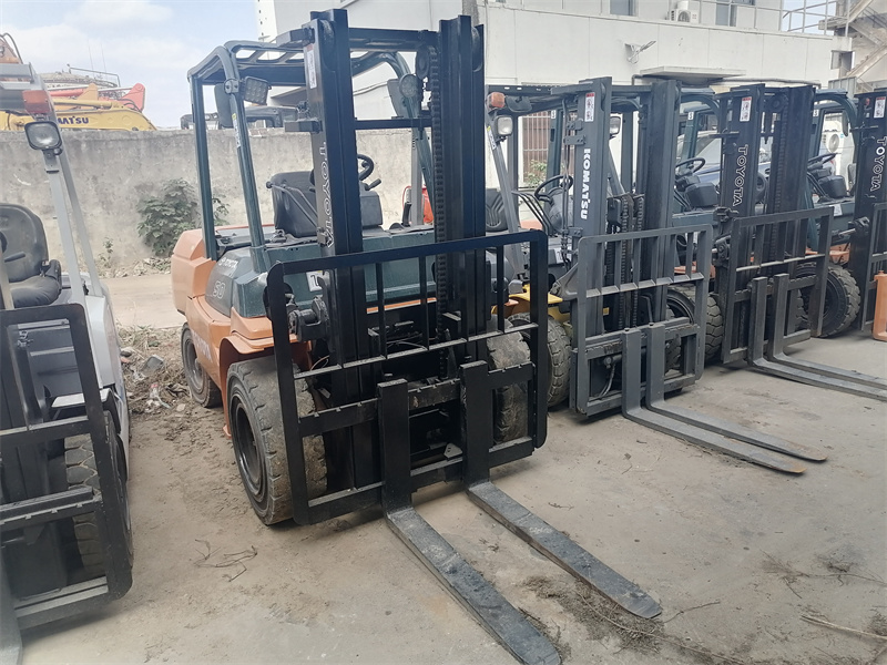 toyota 5t forklift (5)