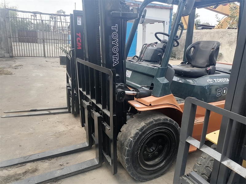 toyota 5t forklift (7)