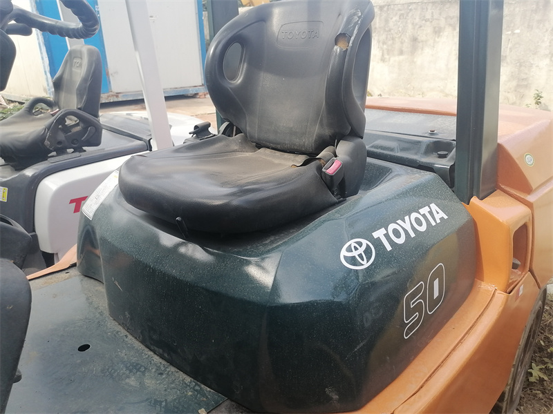 toyota 5t forklift (9)