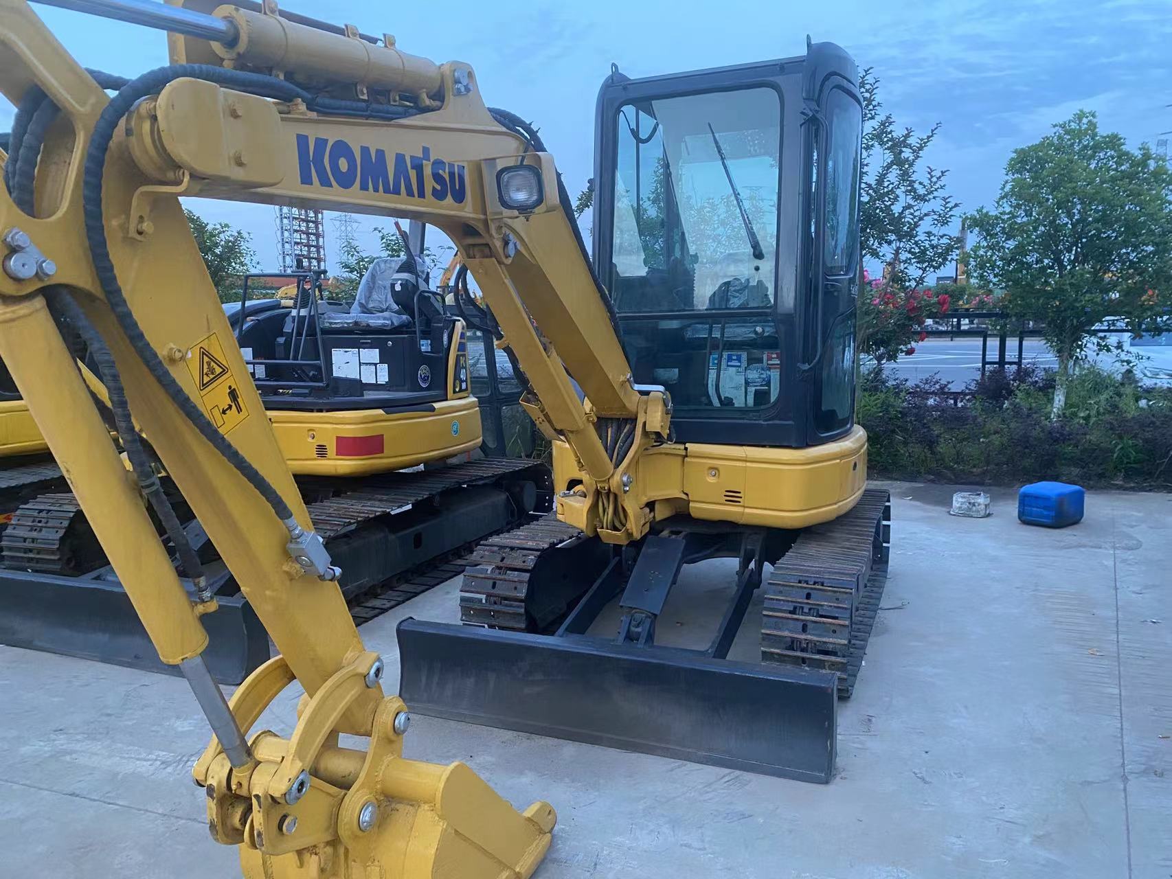 Komatsu PC35MR Japan original imported used excavator