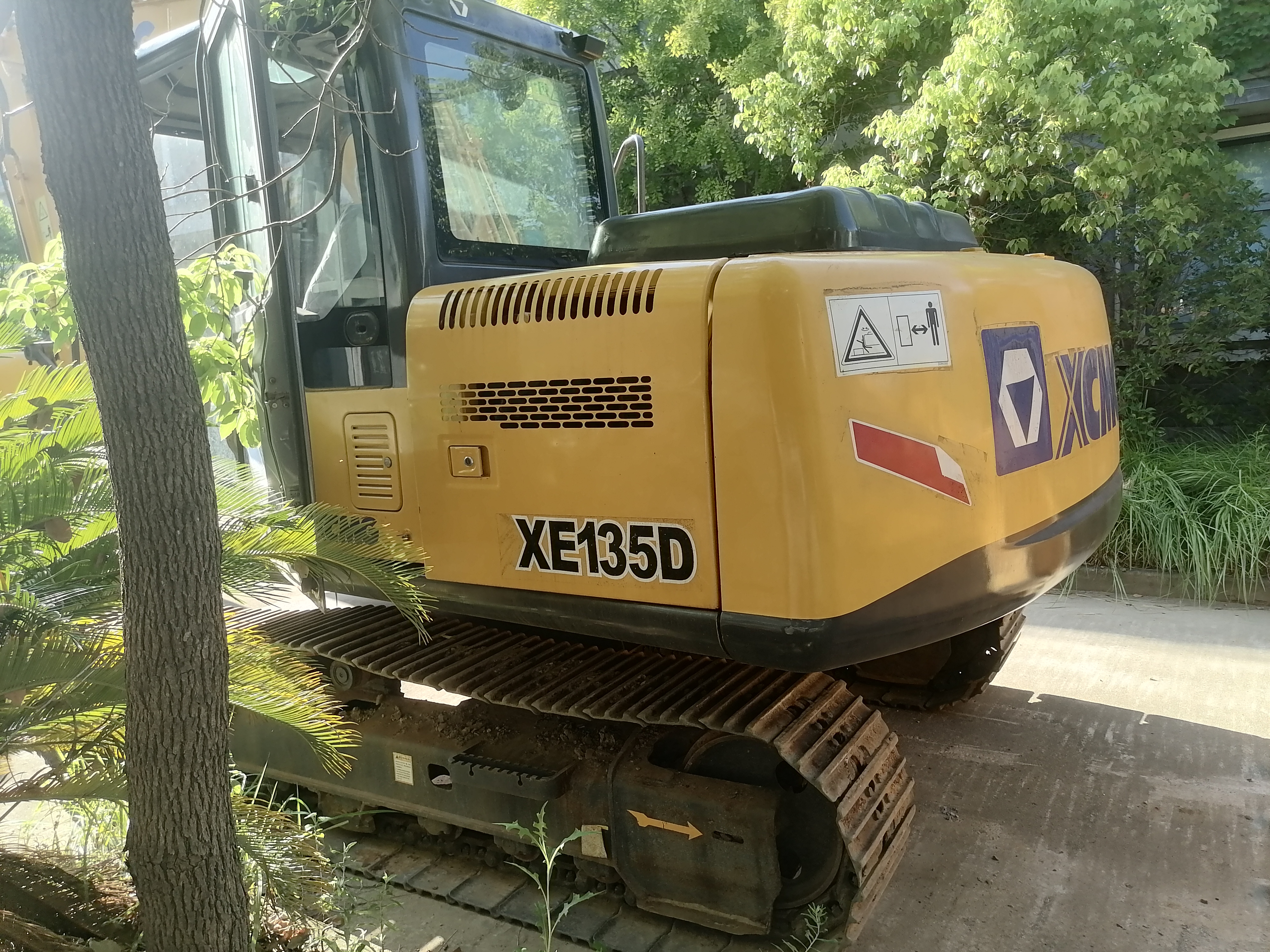 XCMG EX135D (5)