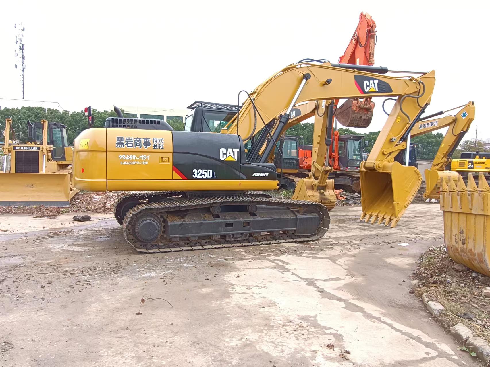 CAT 325DL (5)