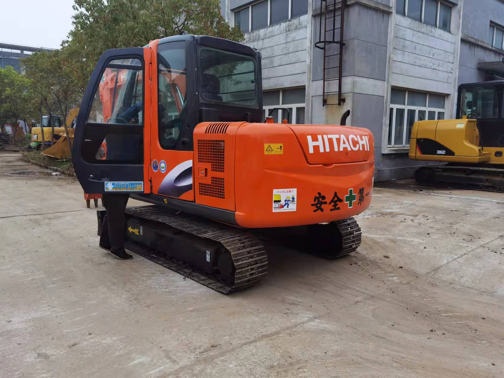 hitachi zx60 (3)