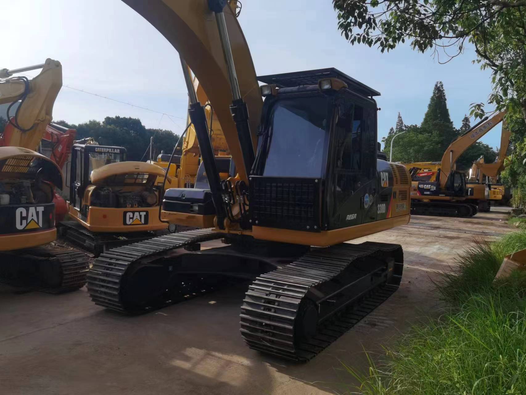 CAT 330DL (16)